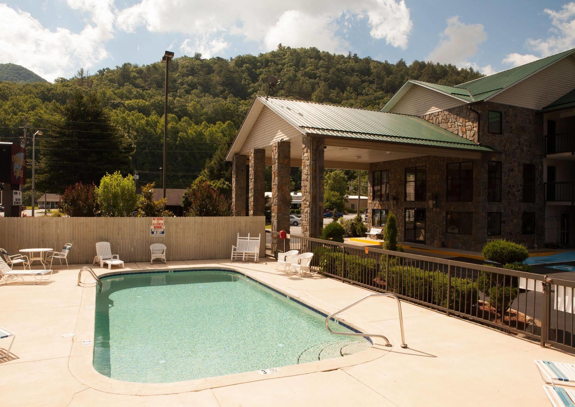 Cherokee Lodge Экстерьер фото
